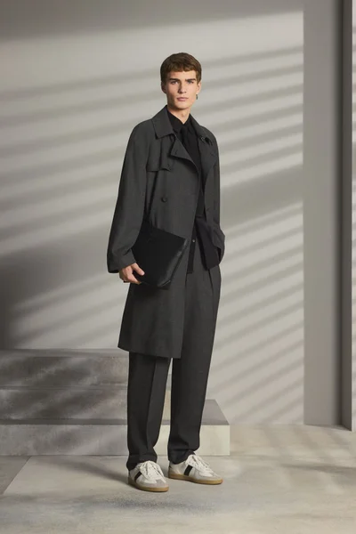 Look 17